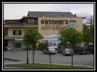 http://gwenniesrestaurant.com/GwenniesRestaurant2.jpg