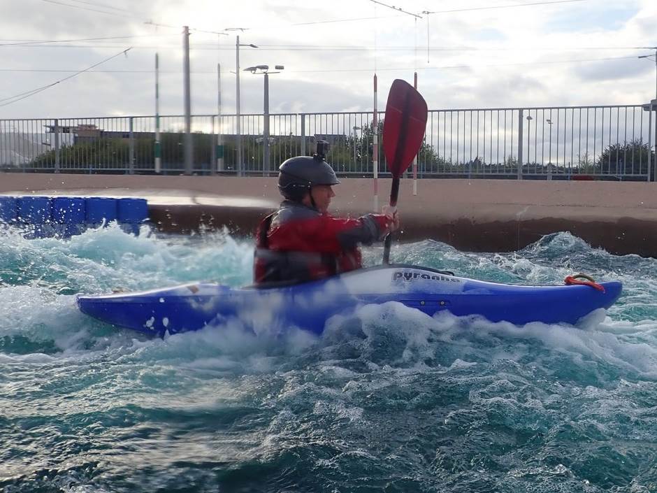 A picture containing sky, outdoor, water, wave

Description automatically generated