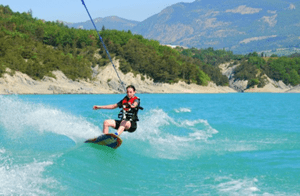 A person water skiingDescription automatically generated with low confidence