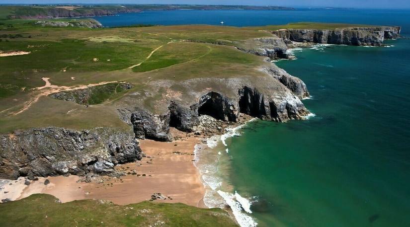 Pembroke Bank Holiday Weekend - Coordinator Elle Jackson and Steve Bond