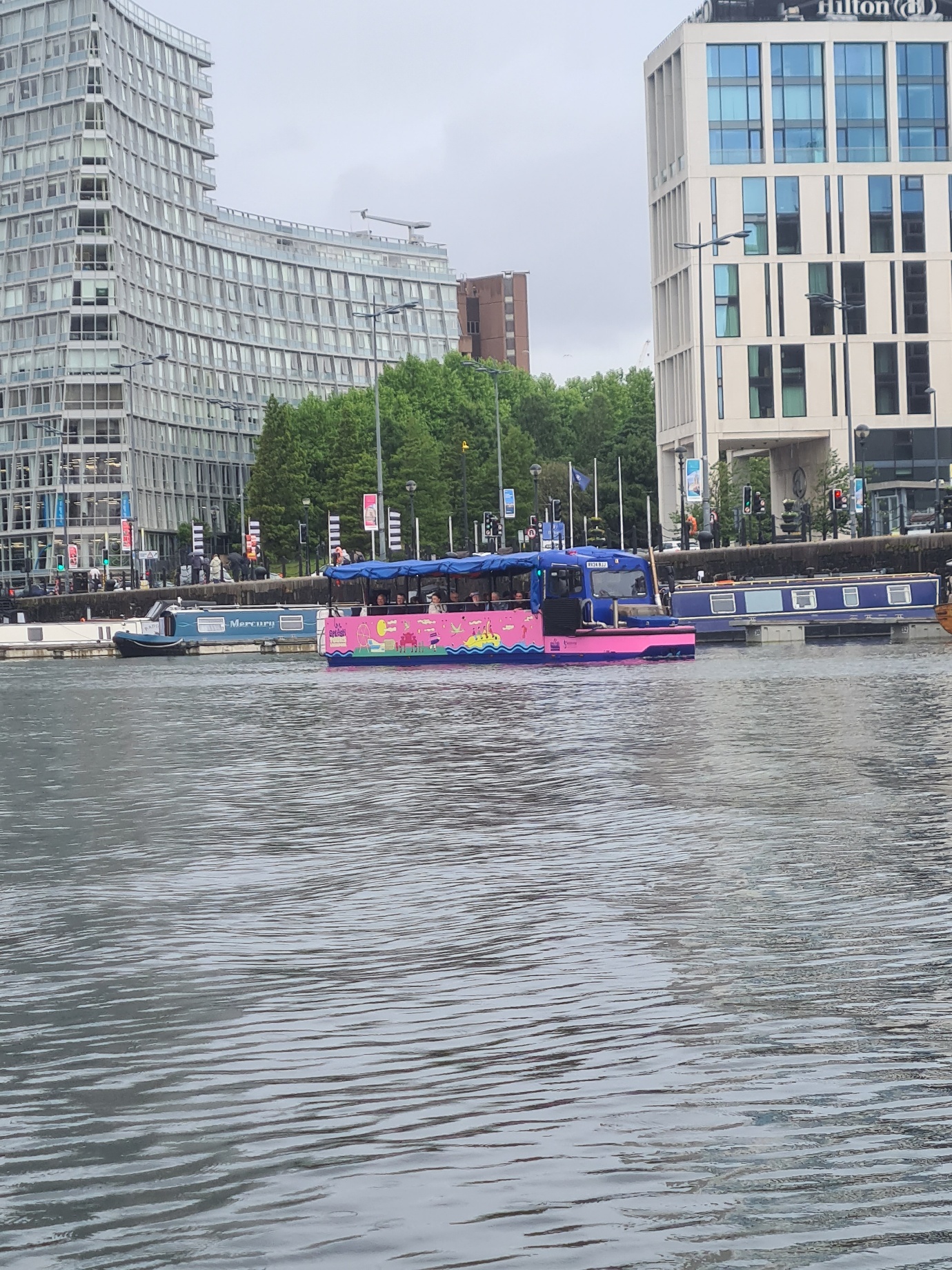 A boat on the waterAI-generated content may be incorrect.